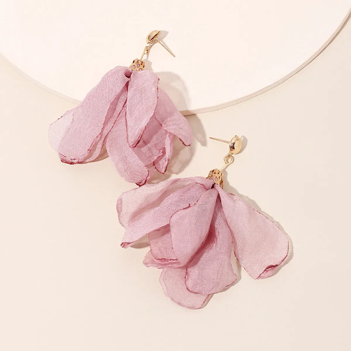 Summer New Fabric Hand-woven Flower Earrings Polyester Mesh Petal Earrings Wholesale Gooddiy