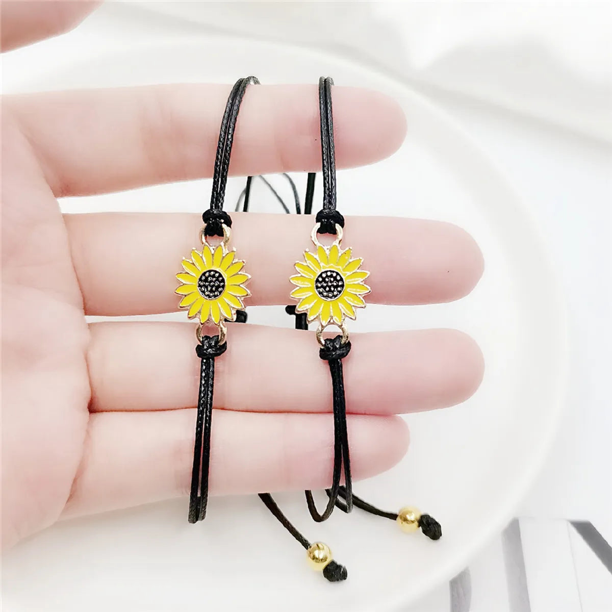 Sunflower Card Bracelet Creative Alloy Oil Drop Daisy Sunflower Woven Bracelet Female