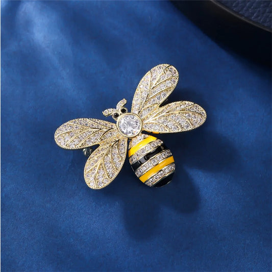 Sweet Bee Alloy Plating Inlay Rhinestones Women'S Brooches