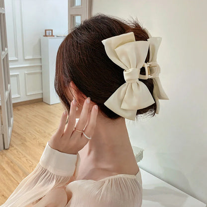 Women'S Sweet Bow Knot Arylic Cloth Hair Claws