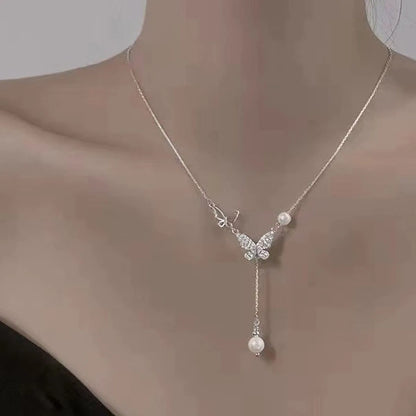 Sweet Butterfly Alloy Women'S Pendant Necklace