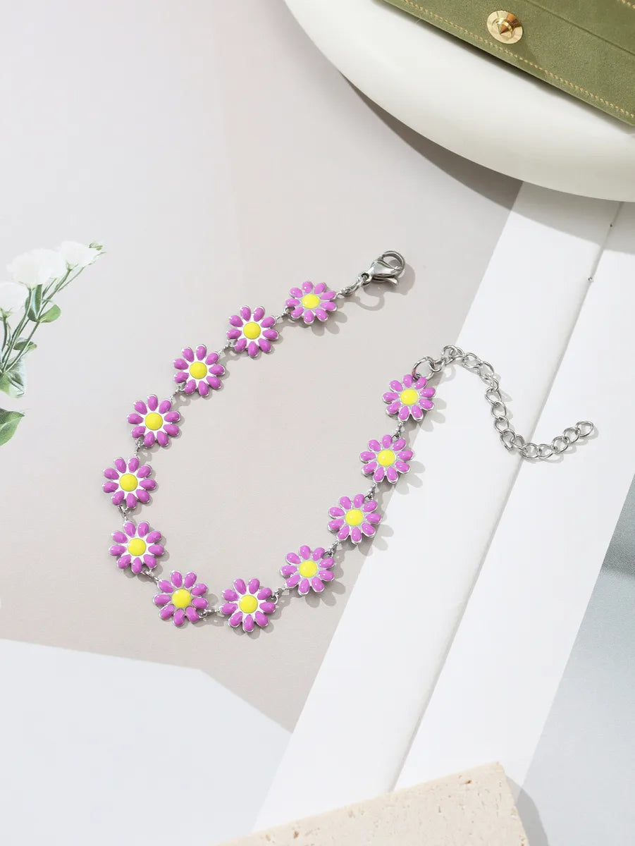 Sweet Classic Style Daisy 304 Stainless Steel Bracelets In Bulk