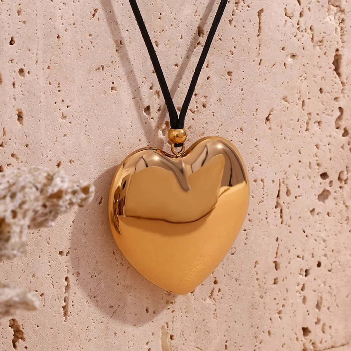 Sweet Classic Style Heart Shape Stainless Steel Rope Plating 18k Gold Plated Pendant Necklace