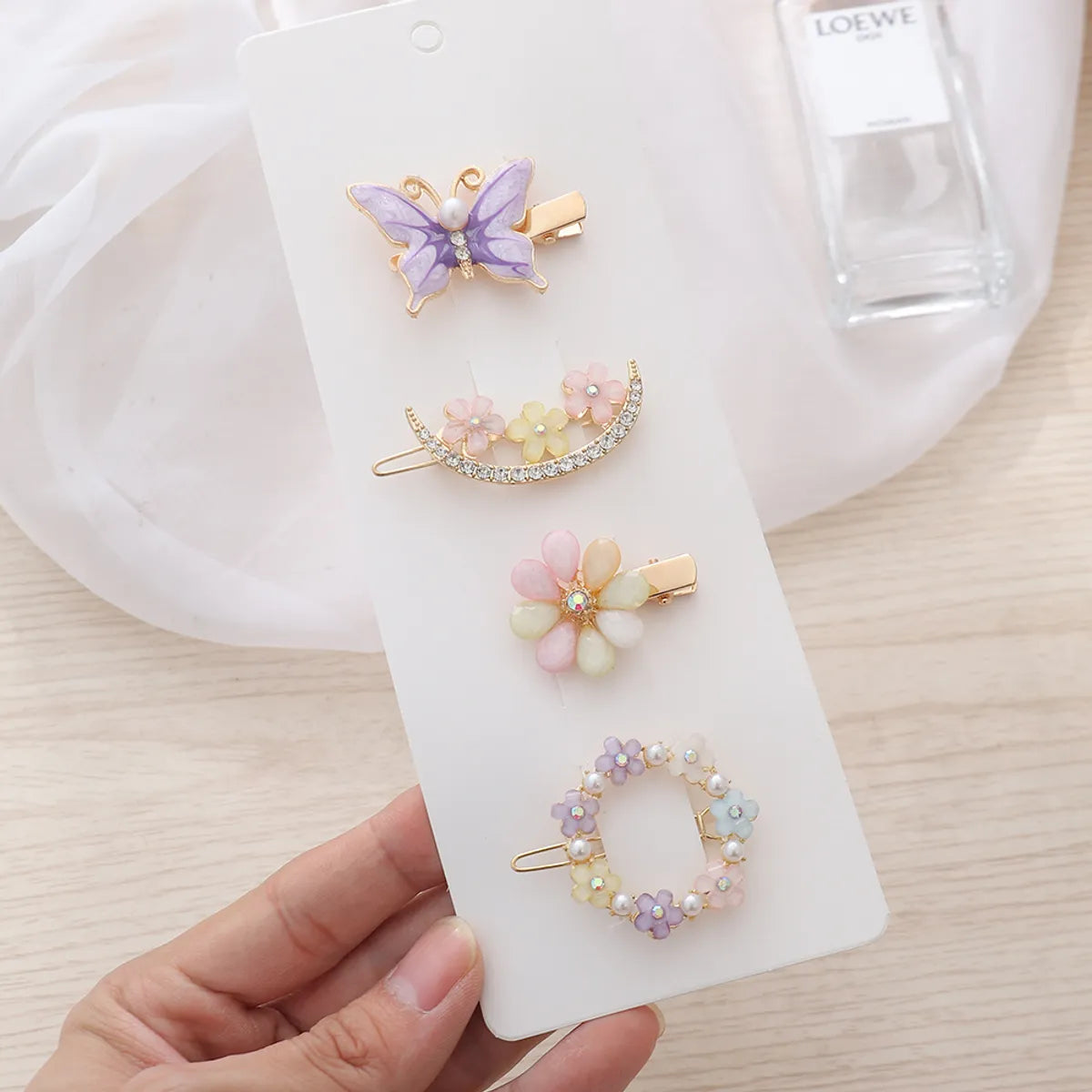 Sweet Flower Butterfly Alloy Inlay Artificial Crystal Hair Clip 1 Set