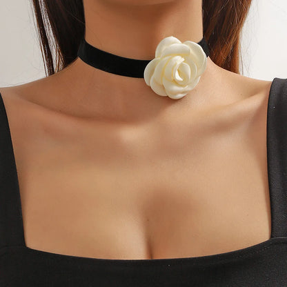 Sweet Flower Cloth Wholesale Choker