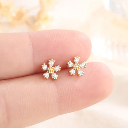 Sweet Flower Copper Plating Zircon Ear Studs 1 Pair