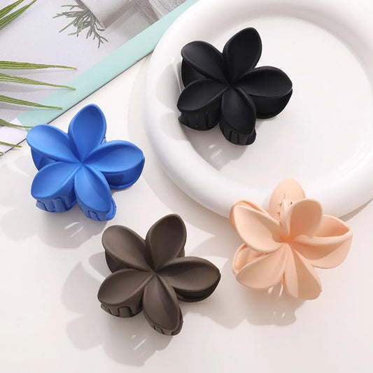 Sweet Flower Plastic Resin Hair Claws