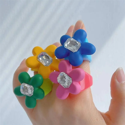 Sweet Flower Resin Inlay Zircon Women'S Rings