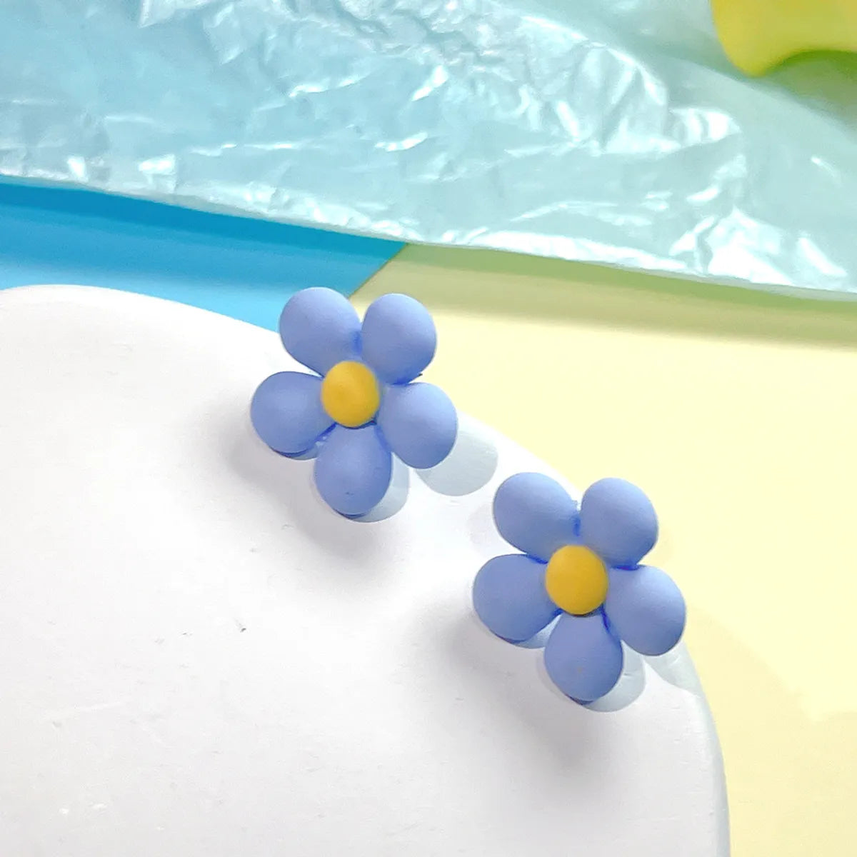 Sweet Flower Resin Women'S Ear Studs