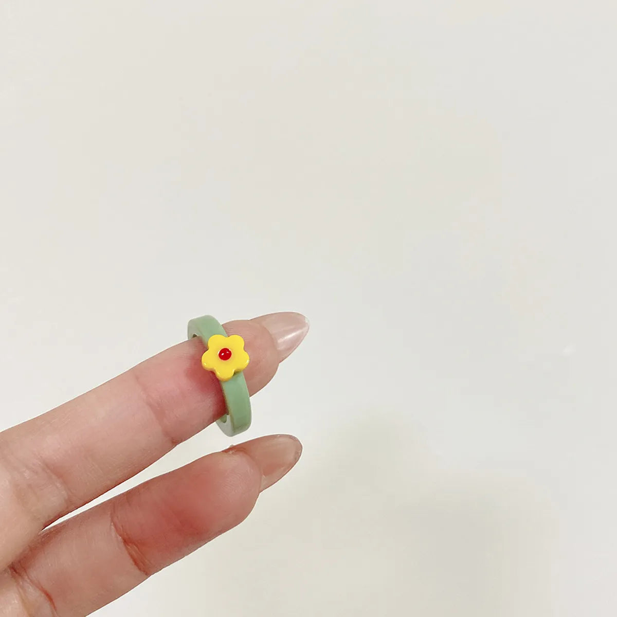 Sweet Flower Resin Women'S Rings