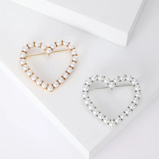 Sweet Heart Shape Alloy Inlay Artificial Pearls Women'S Brooches