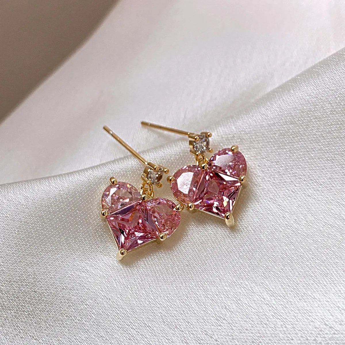 Sweet Heart Shape Alloy Plating Artificial Diamond Ear Studs