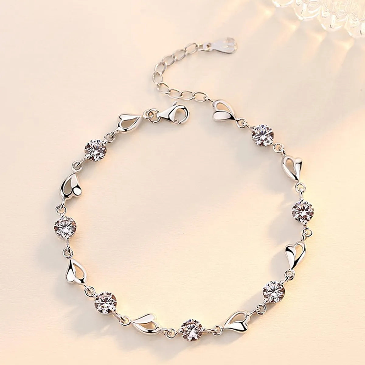 Alloy Silver Plated Sweet Heart Shape Plating Inlay Zircon Bracelets