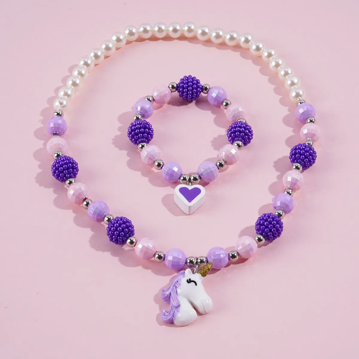 Sweet Heart Shape  Resin Beaded Girl'S Necklace 1 Piece