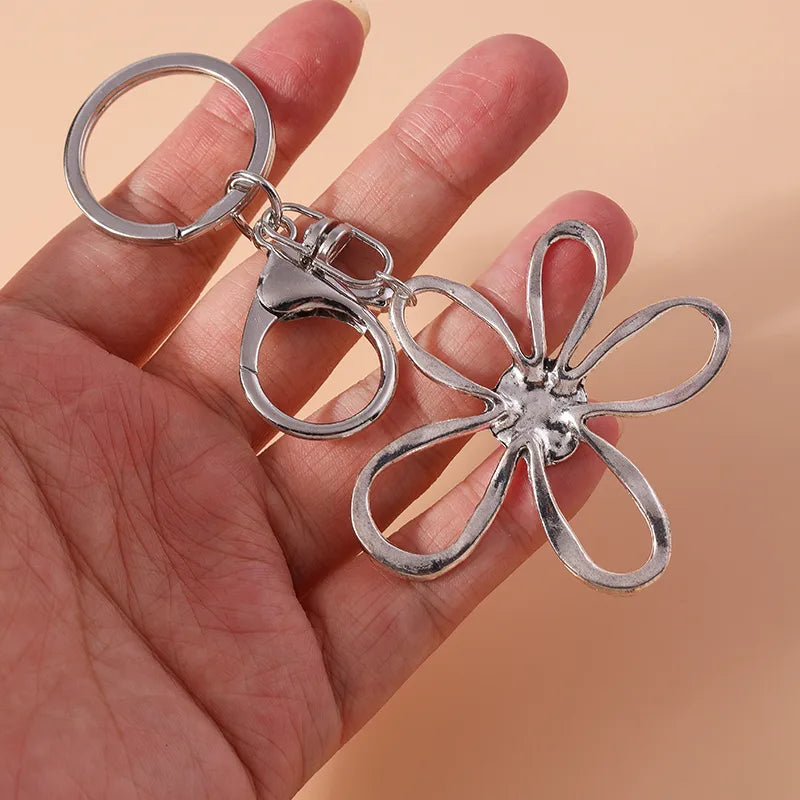 Sweet Simple Style Flower Alloy Bag Pendant Keychain