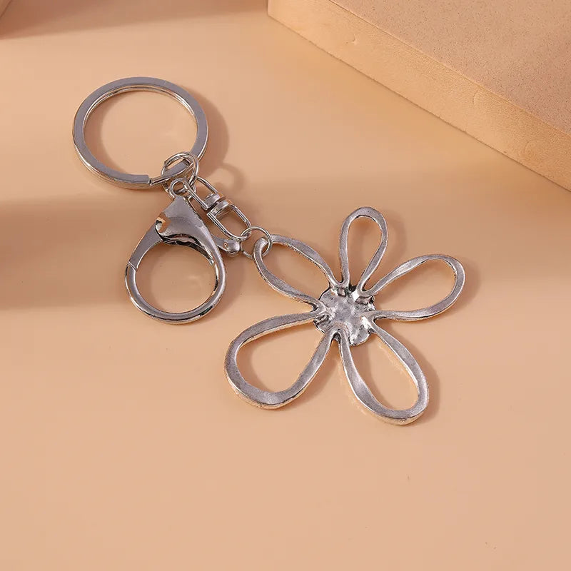 Sweet Simple Style Flower Alloy Bag Pendant Keychain