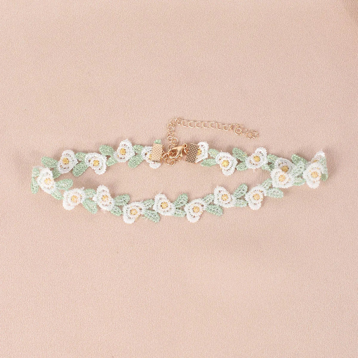 Sweet Simple Style Flower Alloy Women's Choker