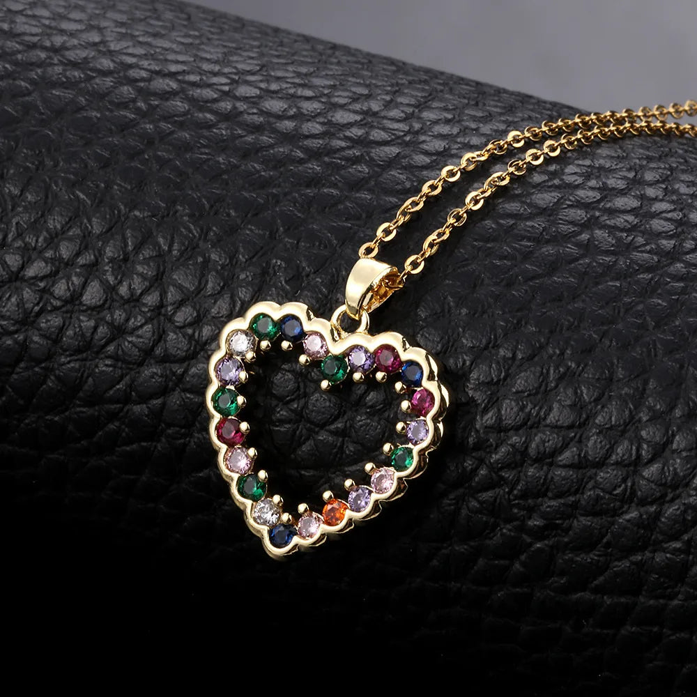 Sweet Simple Style Heart Shape Copper Plating Hollow Out Inlay Zircon Gold Plated Pendant Necklace