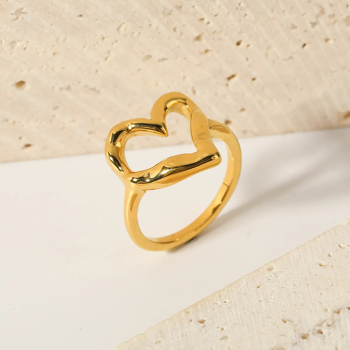 Sweet Simple Style Heart Shape Stainless Steel 18k Gold Plated Rings In Bulk