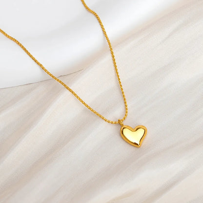 Sweet Simple Style Heart Shape Titanium Steel Pendant Necklace