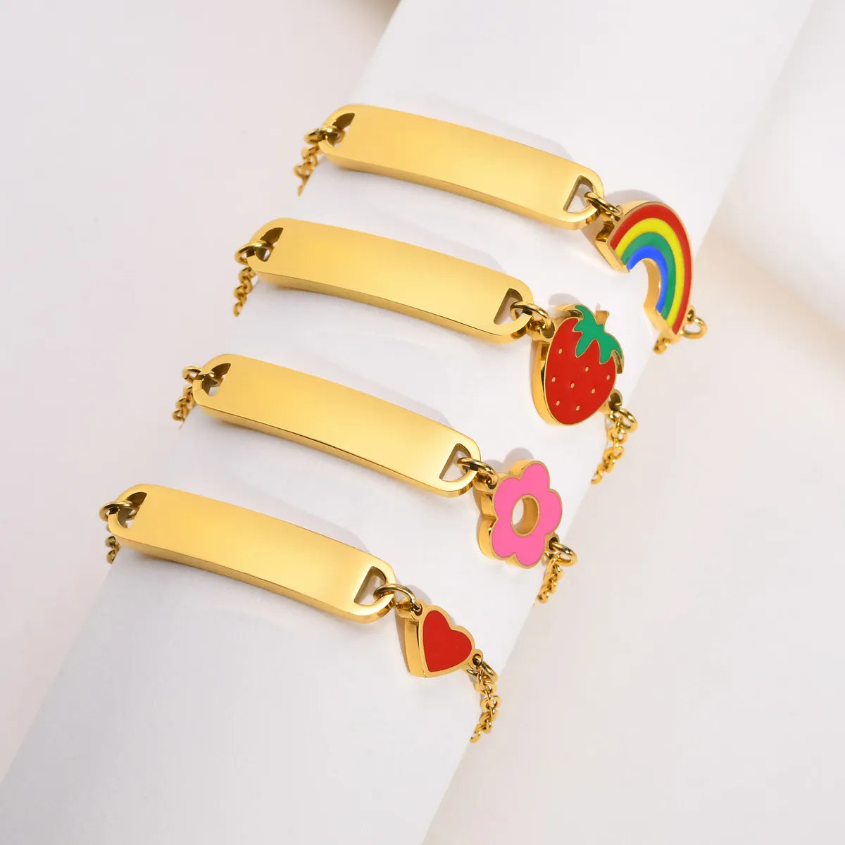 Sweet Simple Style Rainbow Heart Shape Strawberry 201 Stainless Steel Gold Plated Bracelets In Bulk