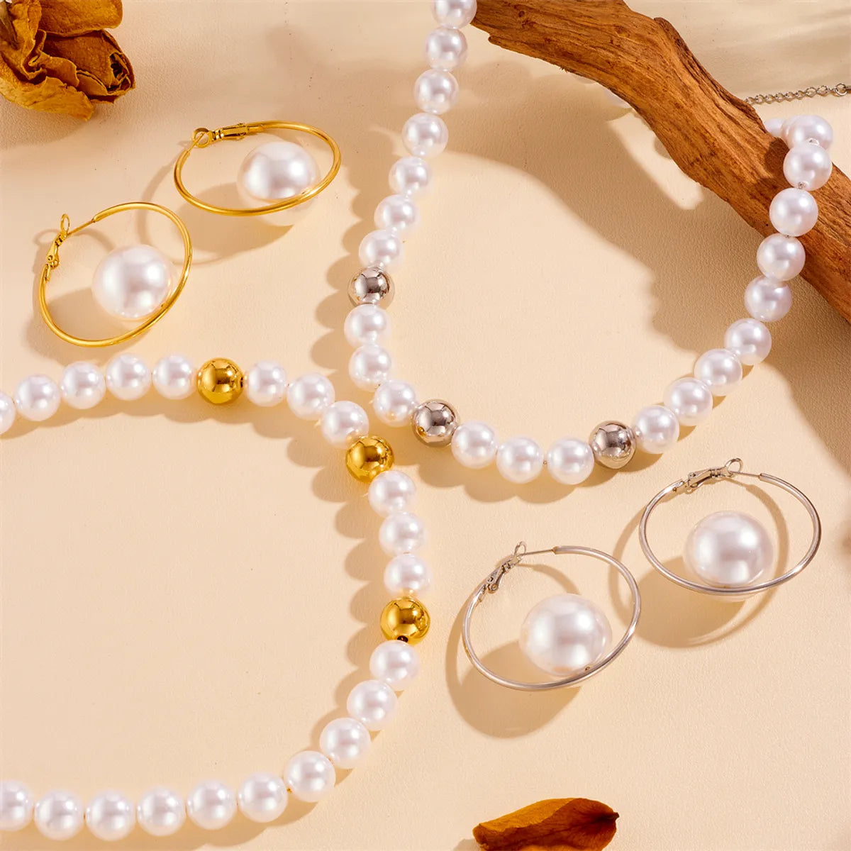 Sweet Simple Style Round Artificial Pearl Titanium Steel Inlay Artificial Pearls 18K Gold Plated Women'S Necklace Jewelry Set