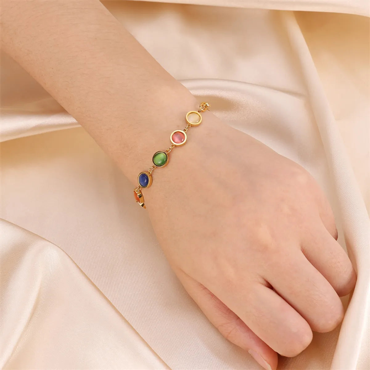 Sweet Simple Style Round Stainless Steel Inlay Artificial Gemstones Bracelets