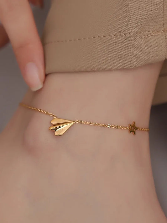 Sweet Simple Style Star Paper Airplane Titanium Steel Plating 18k Gold Plated Women's Anklet