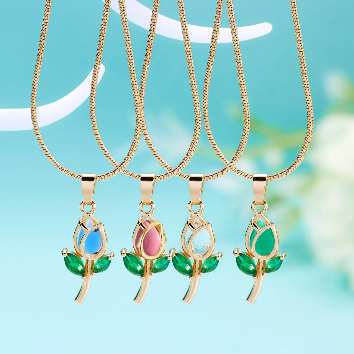 Sweet Tulip Copper Plating Inlay Rhinestones Pendant Necklace