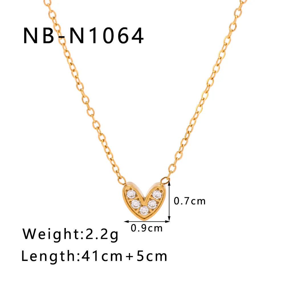 Wholesale Jewelry Luxurious Romantic Shiny Heart Shape 304 Stainless Steel Artificial Rhinestones 18K Gold Plated Plating Inlay Pendant Necklace