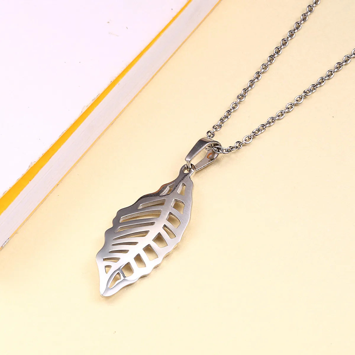 Wholesale Jewelry Retro Leaf Titanium Steel 18K Gold Plated Plating Earrings Necklace