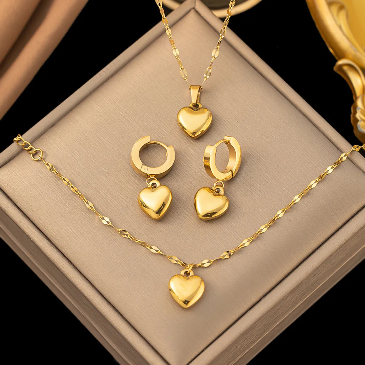 Titanium Steel 18K Gold Plated Vacation Simple Style Commute Heart Shape Polishing Bracelets Earrings Necklace