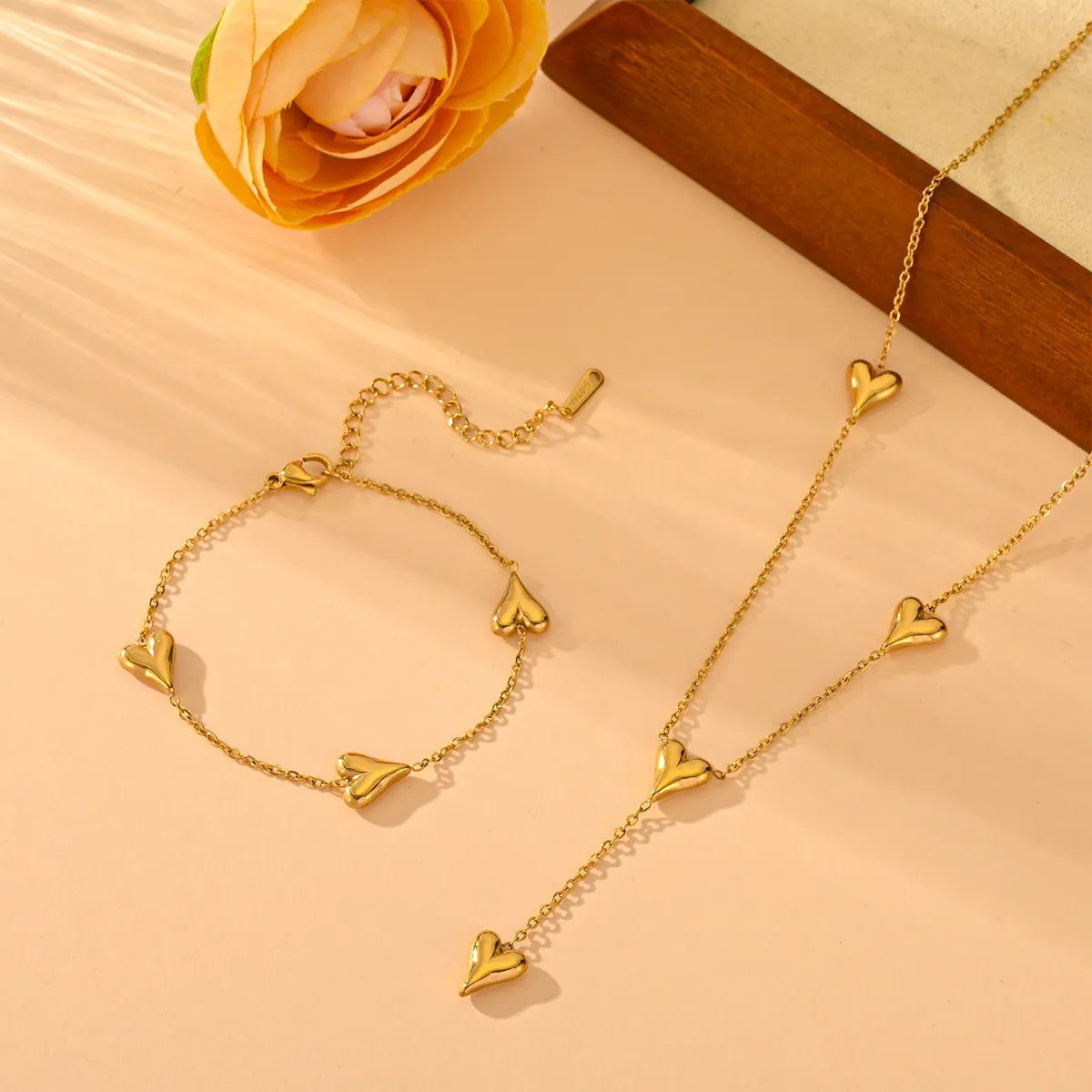 Titanium Steel 18K Gold Plated Vintage Style Modern Style Classic Style Plating Heart Shape Bracelets Necklace