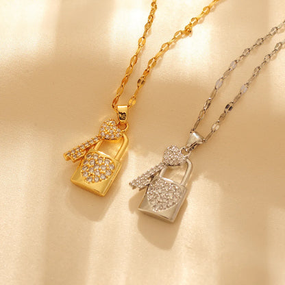 Titanium Steel Casual Vacation Lock Inlay Artificial Diamond Pendant Necklace