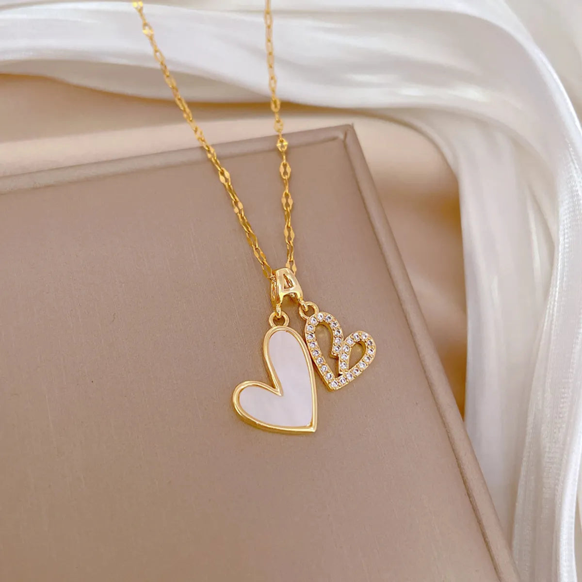 Titanium Steel Copper Gold Plated Cute Modern Style Classic Style Double Layer Inlay Heart Shape Zircon Pendant Necklace