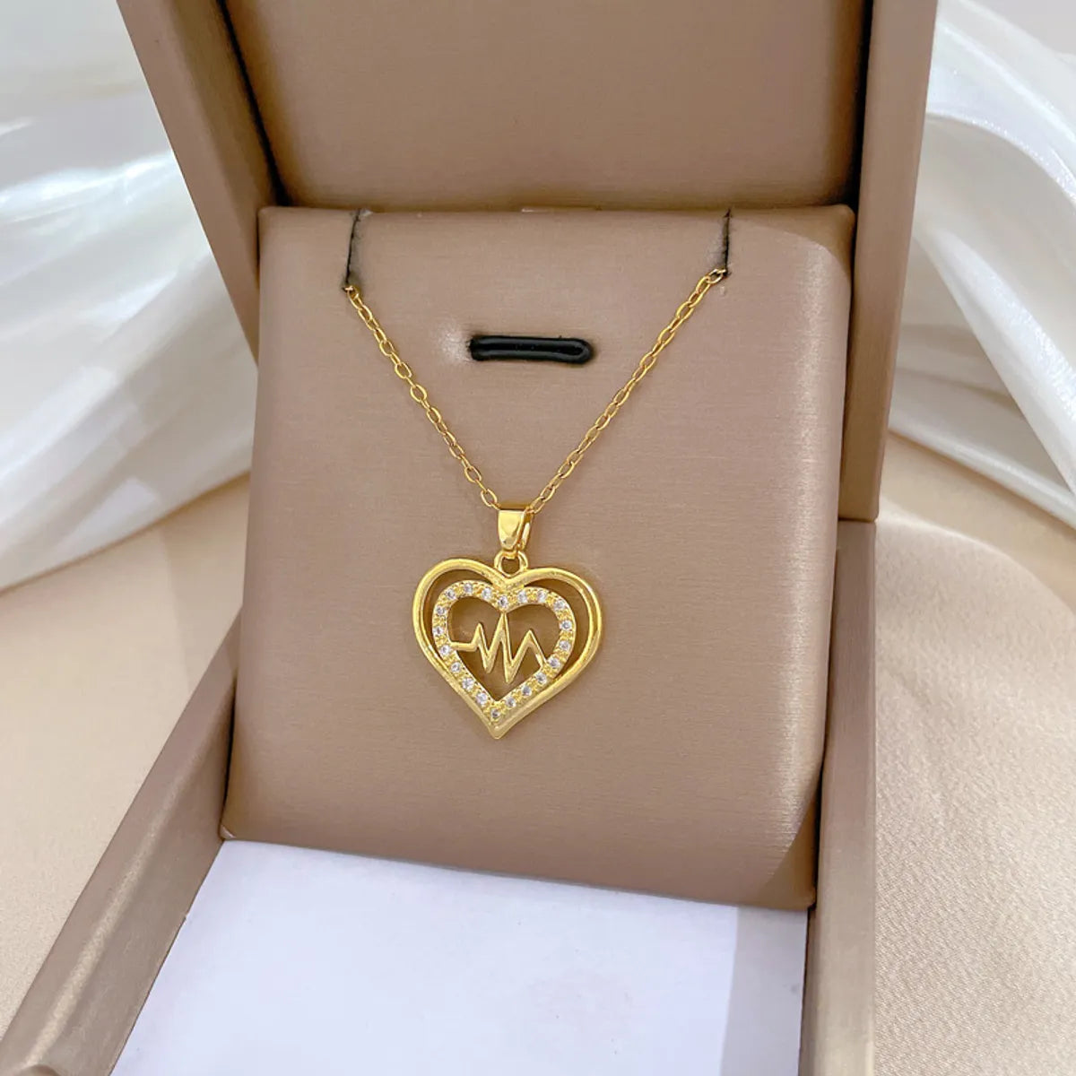 Titanium Steel Copper IG Style Luxurious Classic Style Electrocardiogram Heart Shape Hollow Out Inlay Artificial Gemstones Pendant Necklace