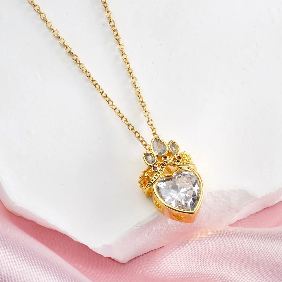 Titanium Steel Copper Inlay Heart Shape Crown Zircon Pendant Necklace