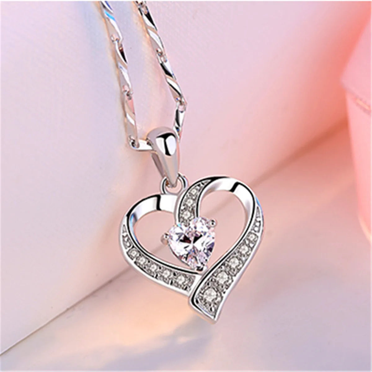 Titanium Steel Copper Plating Heart Shape Zircon Pendant Necklace