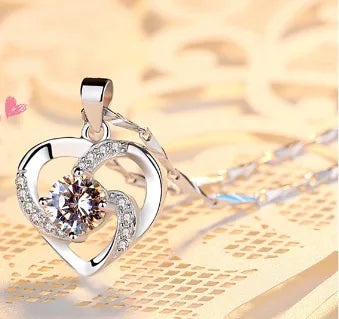 Titanium Steel Copper Plating Heart Shape Zircon Pendant Necklace