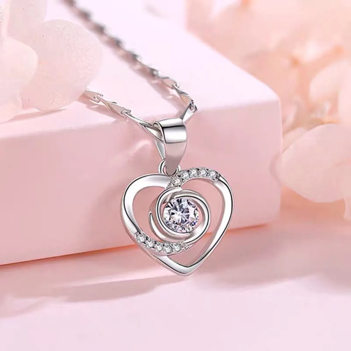 Titanium Steel Copper Plating Heart Shape Zircon Pendant Necklace