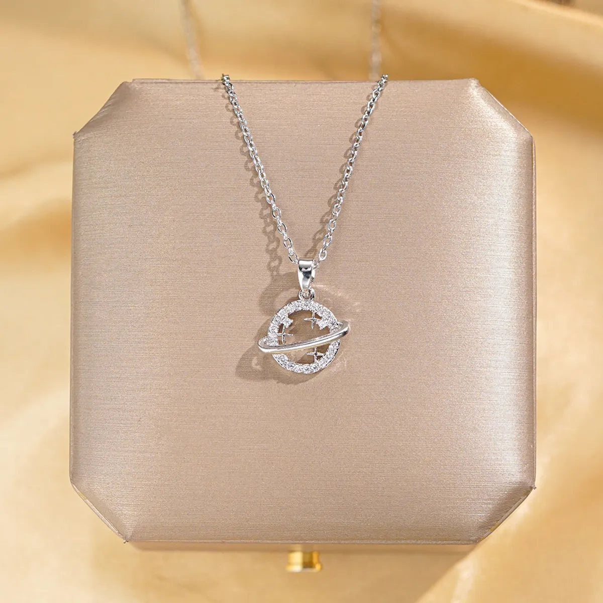 Wholesale Elegant Glam Solid Color Titanium Steel Copper Plating Inlay Silver Plated Zircon Pendant Necklace