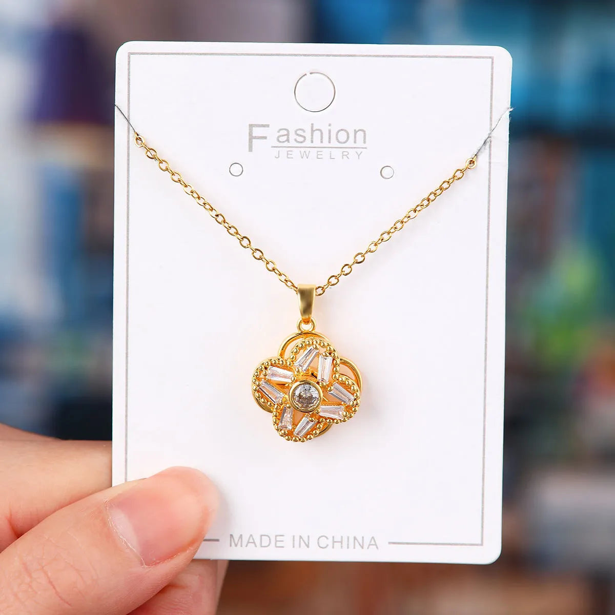 Titanium Steel Copper Simple Style Plating Flower Pendant Necklace