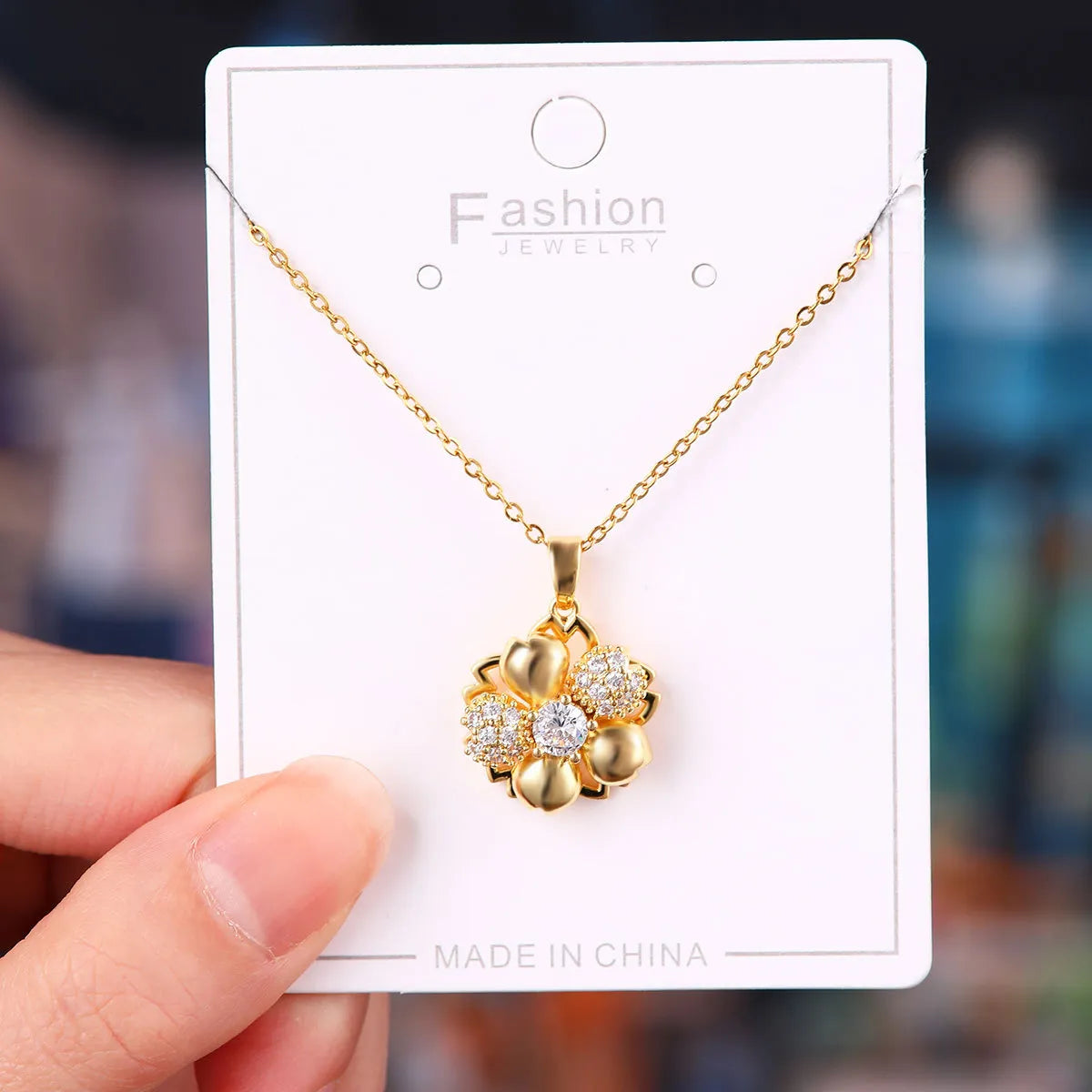 Titanium Steel Copper Simple Style Plating Flower Pendant Necklace