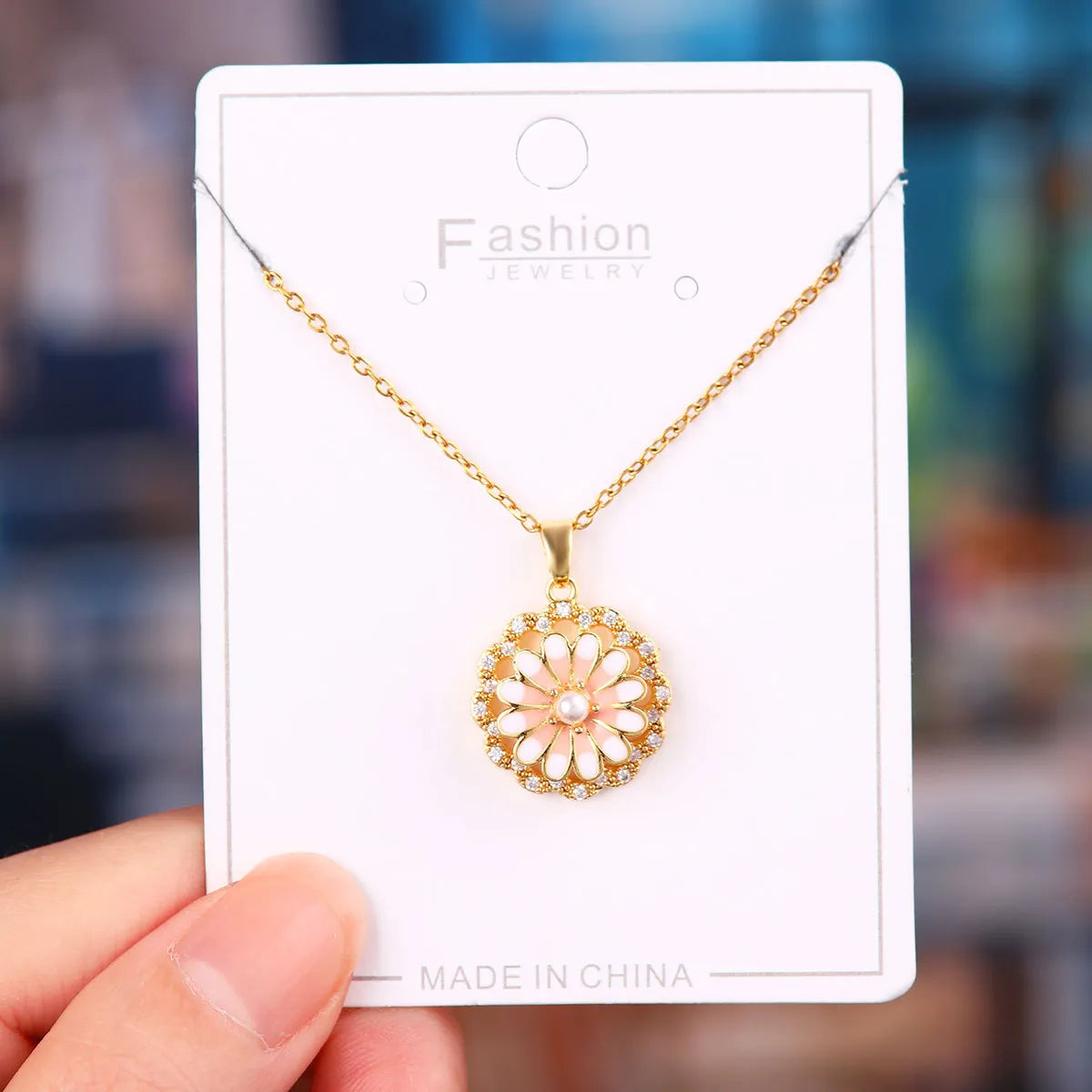 Titanium Steel Copper Simple Style Plating Flower Pendant Necklace