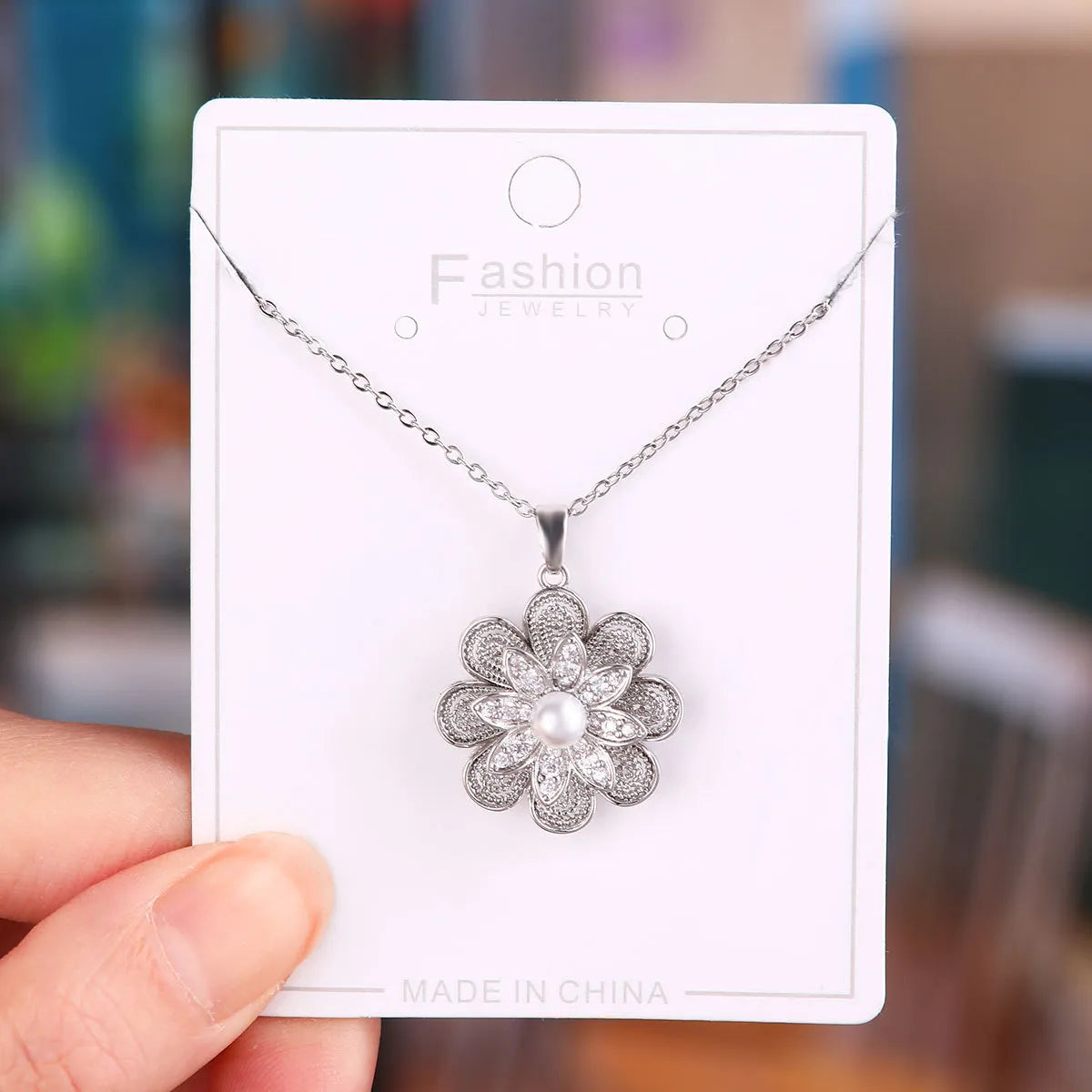 Titanium Steel Copper Simple Style Plating Flower Pendant Necklace