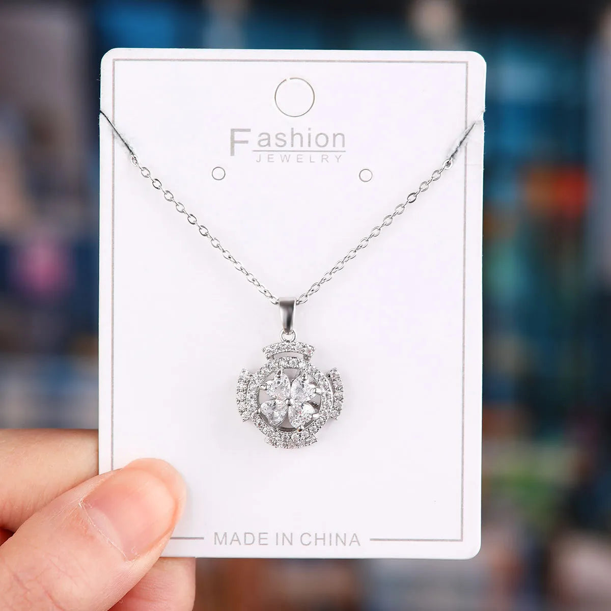 Titanium Steel Copper Simple Style Plating Flower Pendant Necklace