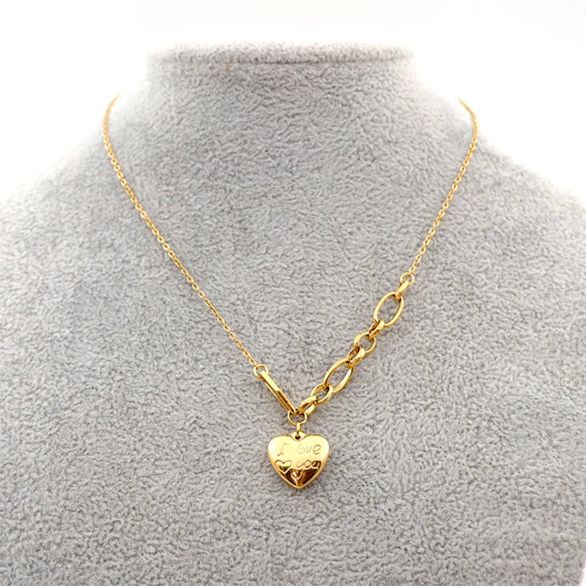 Titanium Steel Gold Plated Simple Style Heart Shape Sweater Chain Necklace