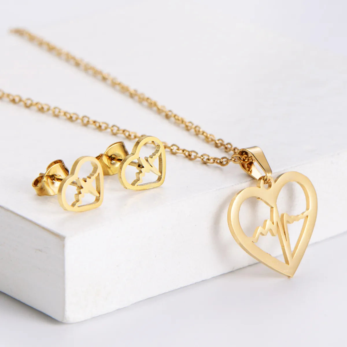 Aml [best-selling Ornament] Titanium Steel Set Jewelry Heart-shaped Pendant Ecg Net Hongguo Domestic Sales Women's New