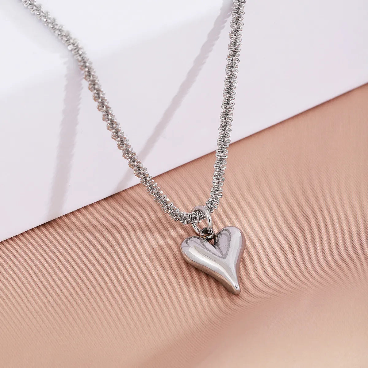 Titanium Steel Simple Style Plating Heart Shape Pendant Necklace