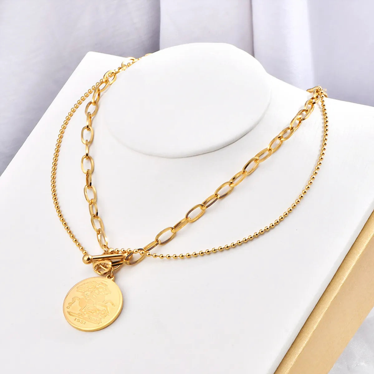 Titanium Steel Simple Style Streetwear Commute Round Layered Necklaces